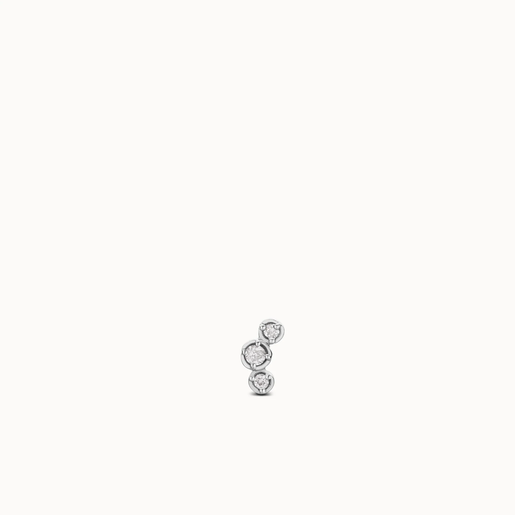 14k Flat Back Triple Diamond Stud - Image 2